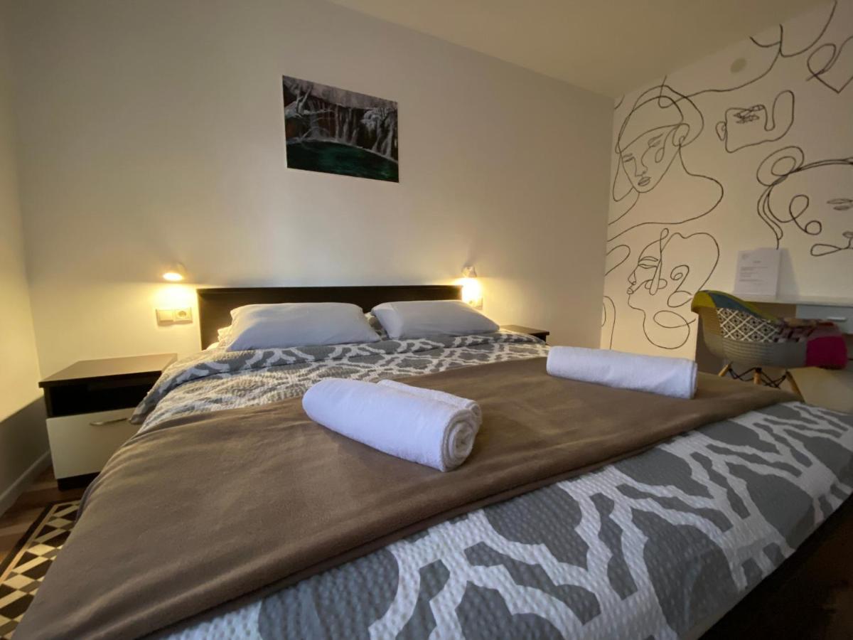 Apartment Liso Selište Drežničko Eksteriør bilde